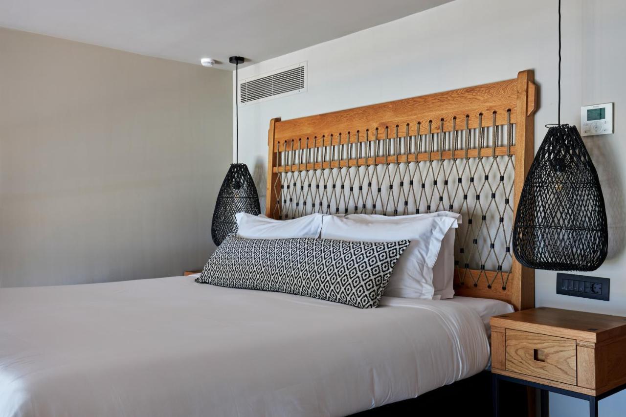 Castello Infinity Suites - Adults Only Agia Pelagia Exteriör bild